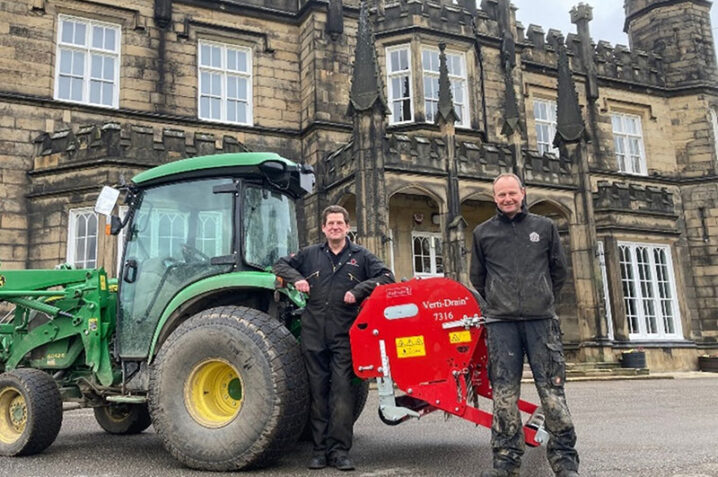 Afbeelding bij Out with the old and in with the new Redexim Verti-Drain at Rotherham Golf Club
