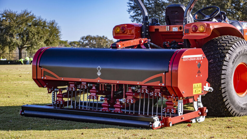 Redexim Verti-Drain 2519 deep-tine turf aerator