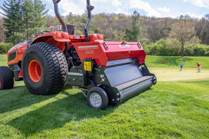 Afbeelding bij Golf Course Overseeding: Meeting Today’s Turf Challenges 