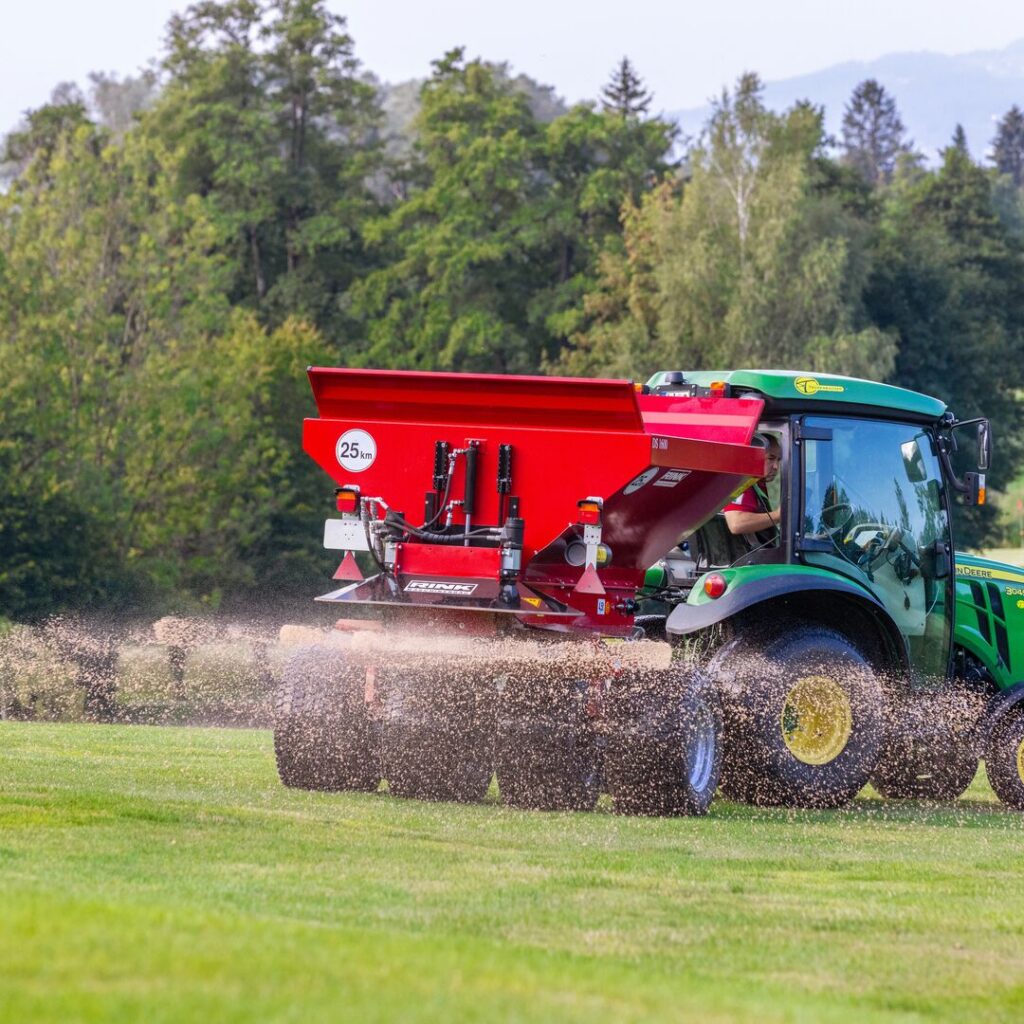 greenkeeper machinery - Rink DS1600 -